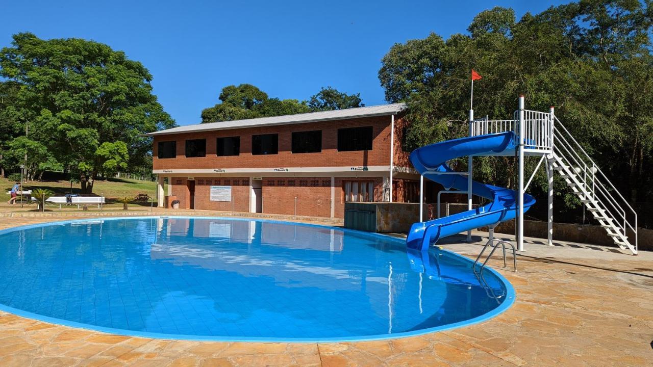Parque Hotel Manantial Hohenau Exterior photo